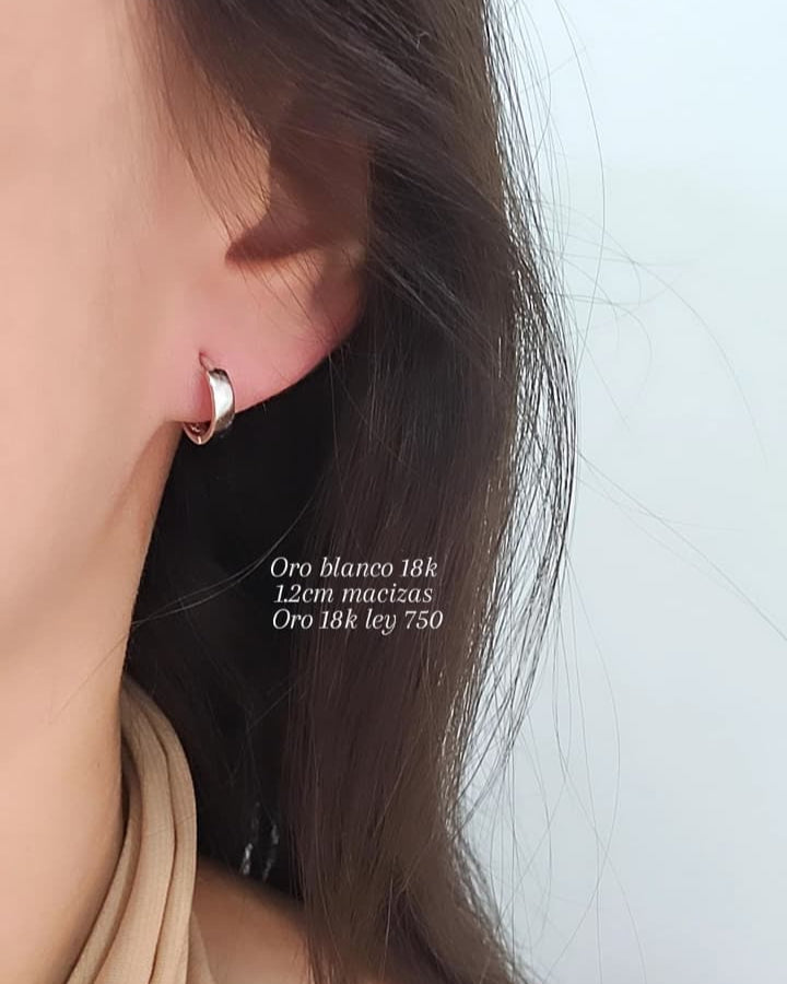 Candongas 1.2cm macizas, oro blanco 18k