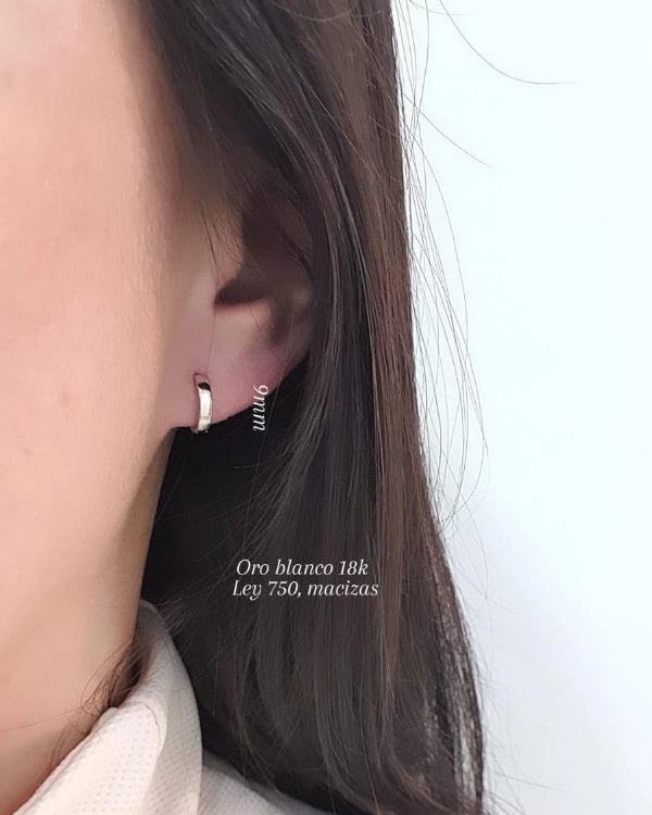 Mini candongas 9mm lisas macizas, Oro Blanco 18k ley 750