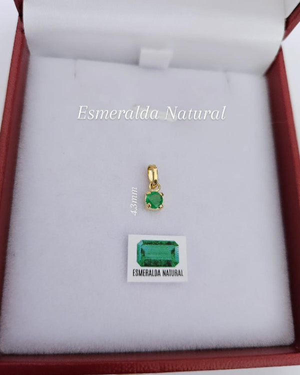 Dije Esmeralda Natural 4.3mm, macizo oro 18k ley 750