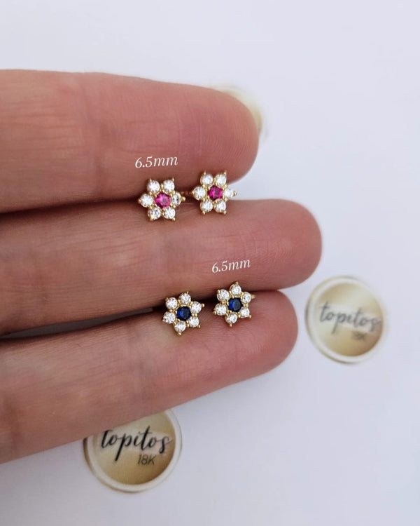 Flores macizas zircones 6.5mm