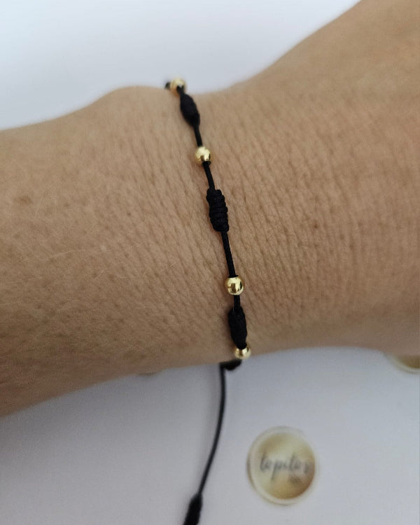 Pulsera 7 nudos, 6 bolas 3mm