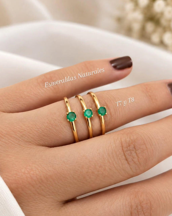 Anillo macizo con Esmeralda Natural 3mm