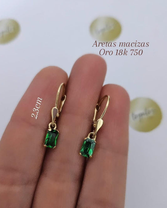 Aretas macizas, zircones suizos, oro 18k ley 750