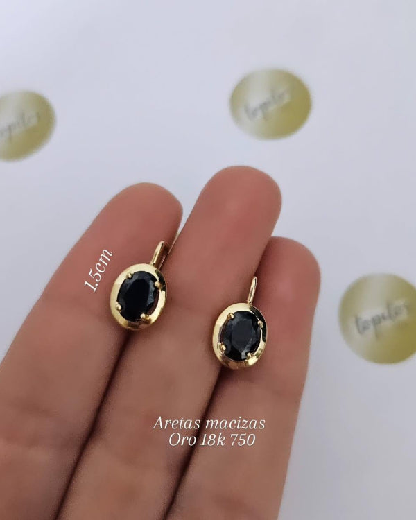Aretas macizas con zircon suizo negro, oro 18k ley 750