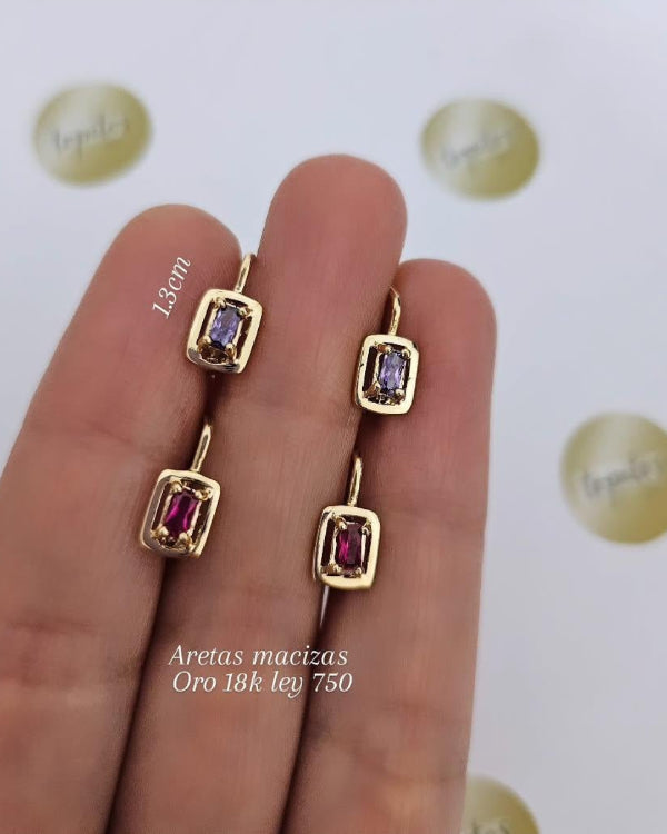 Aretes 1.3cm macizos, zircones suizos, oro 18k ley 750