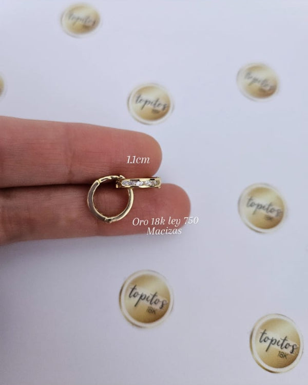 Candongas 1.1cm macizas, con zircones