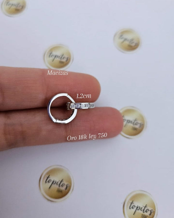 Candongas 1.2cm macizas, con zircones, Oro Blanco 18k ley 750