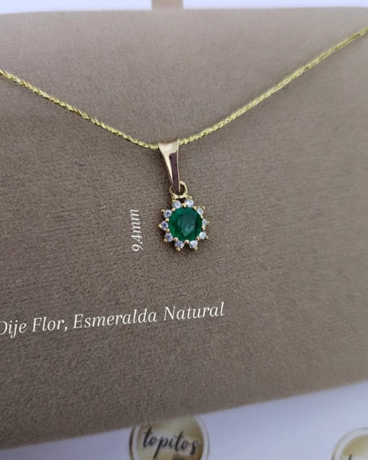 Dije Flor macizo, Esmeralda Natural 5mm, 0.53ct, oro 18k ley 750