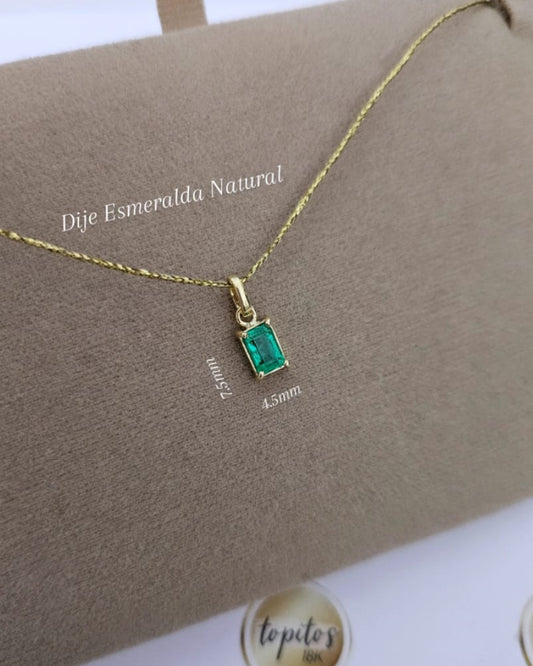 Dije macizo, Esmeralda Natural 0.5ct, oro 18k ley 750
