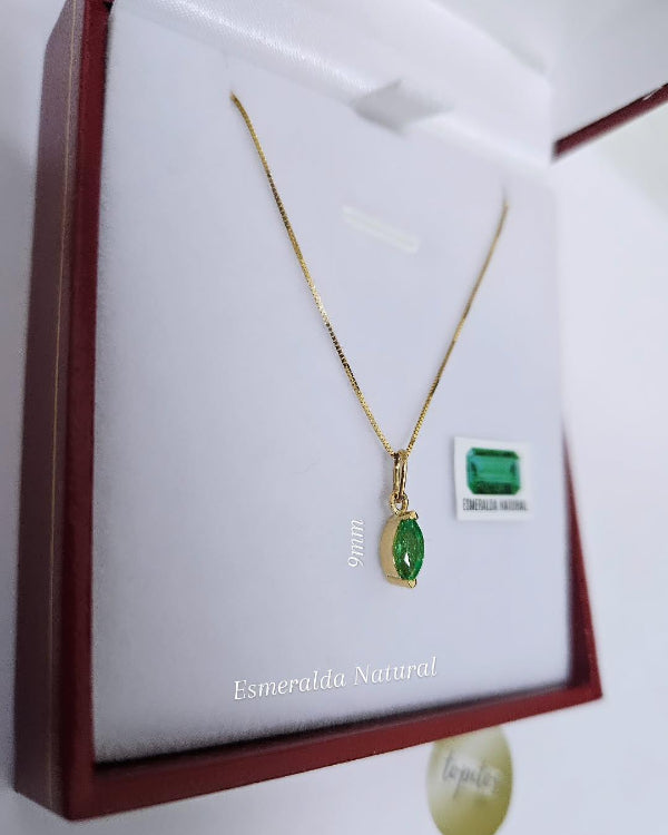 Juego, Cadena 45cm Veneciana y Dije Esmeralda corte Marquesa 9mm, oro 18k ley 750
