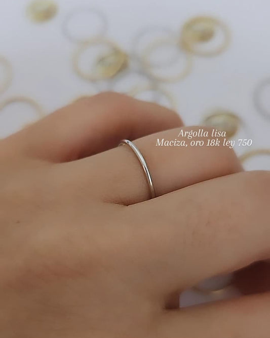 Anillo liso macizo, Oro Blanco 18k ley 750