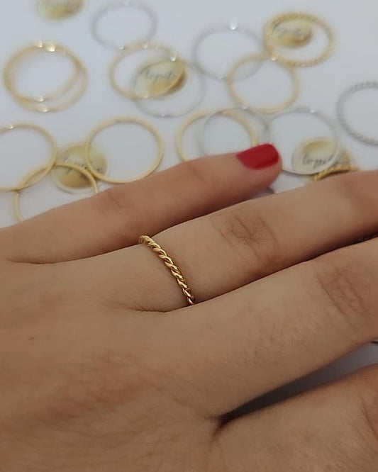 Anillo trenzado macizo, Oro 18k ley 750